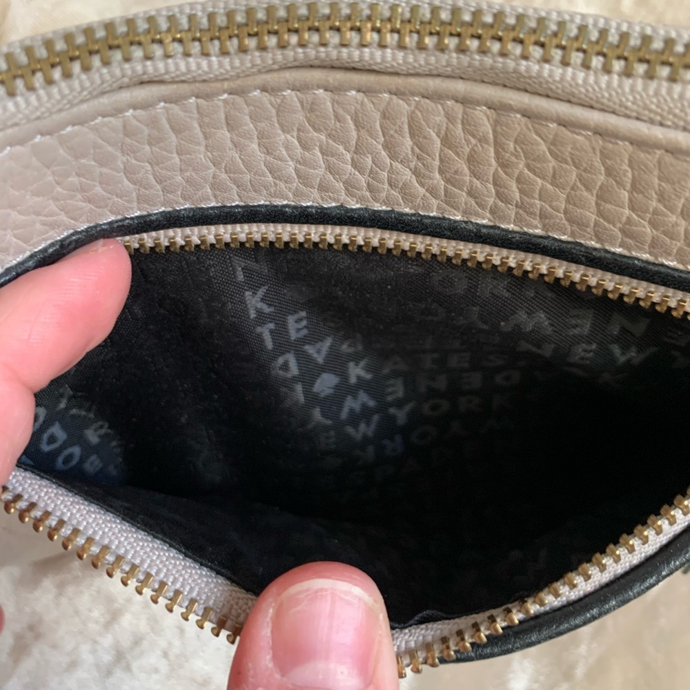 Kate Spade Wristlet - Picture 2 of 4